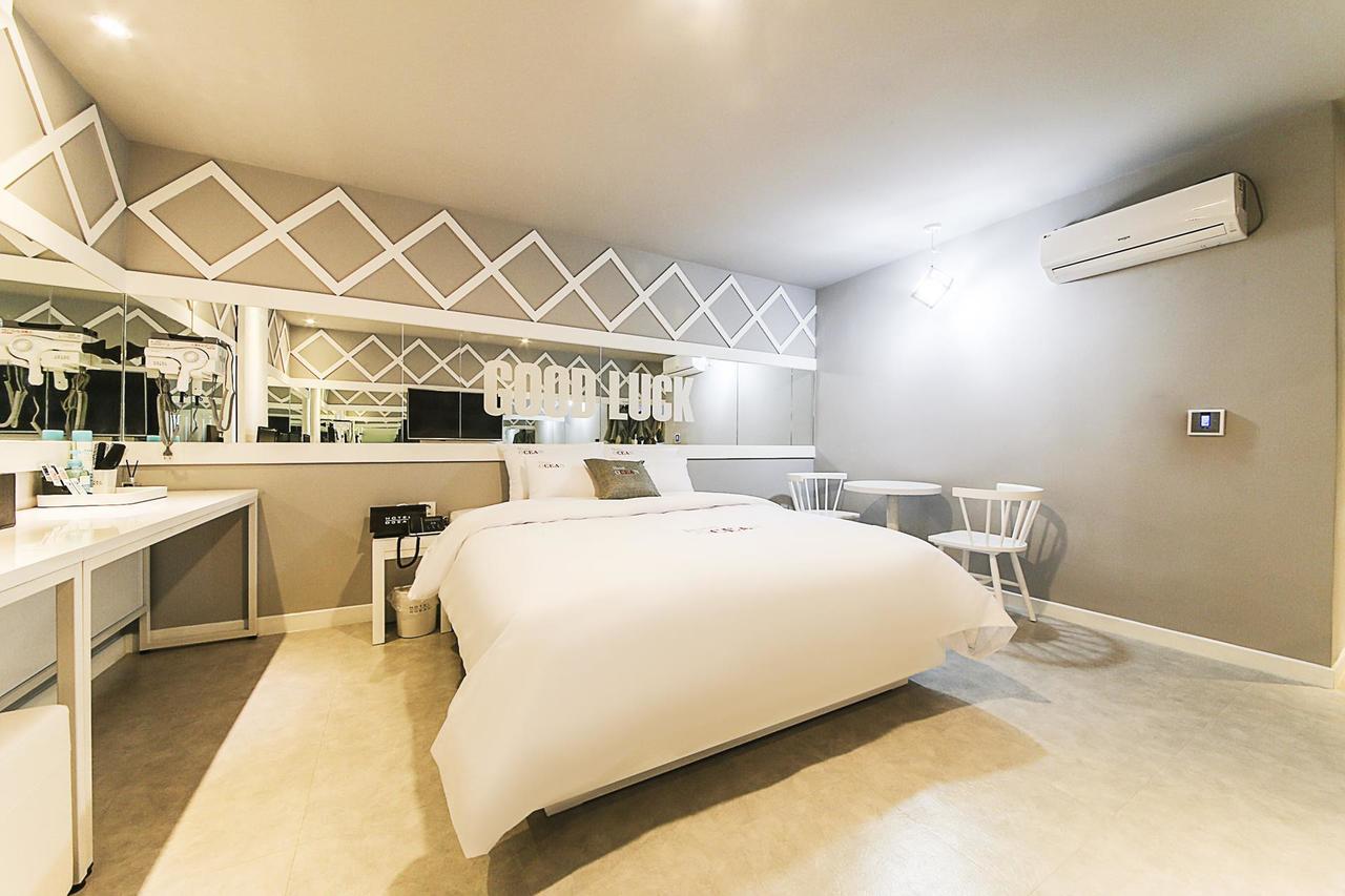 Cheongju Ocean Hotel Ngoại thất bức ảnh
